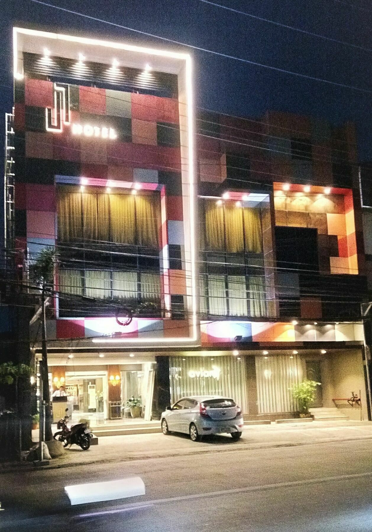 J7 Hotel Iloilo City Exteriör bild